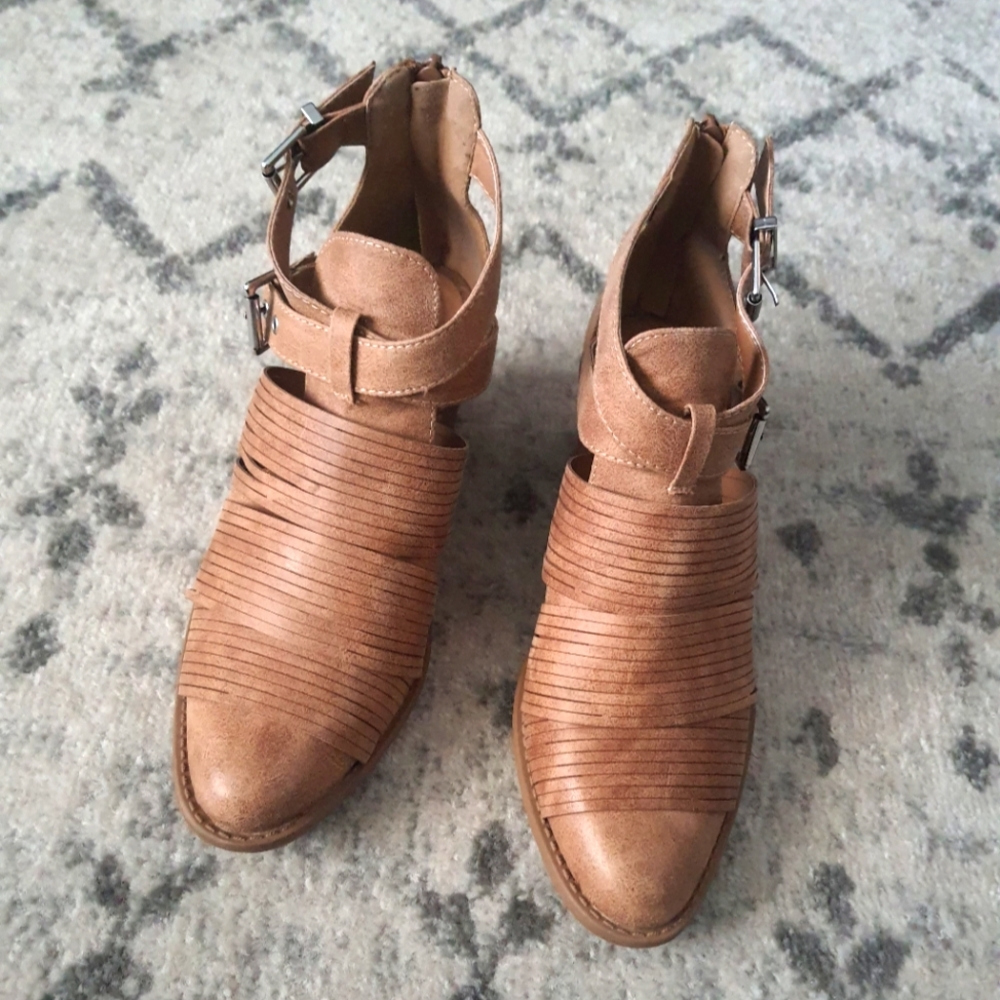 Womens Booties